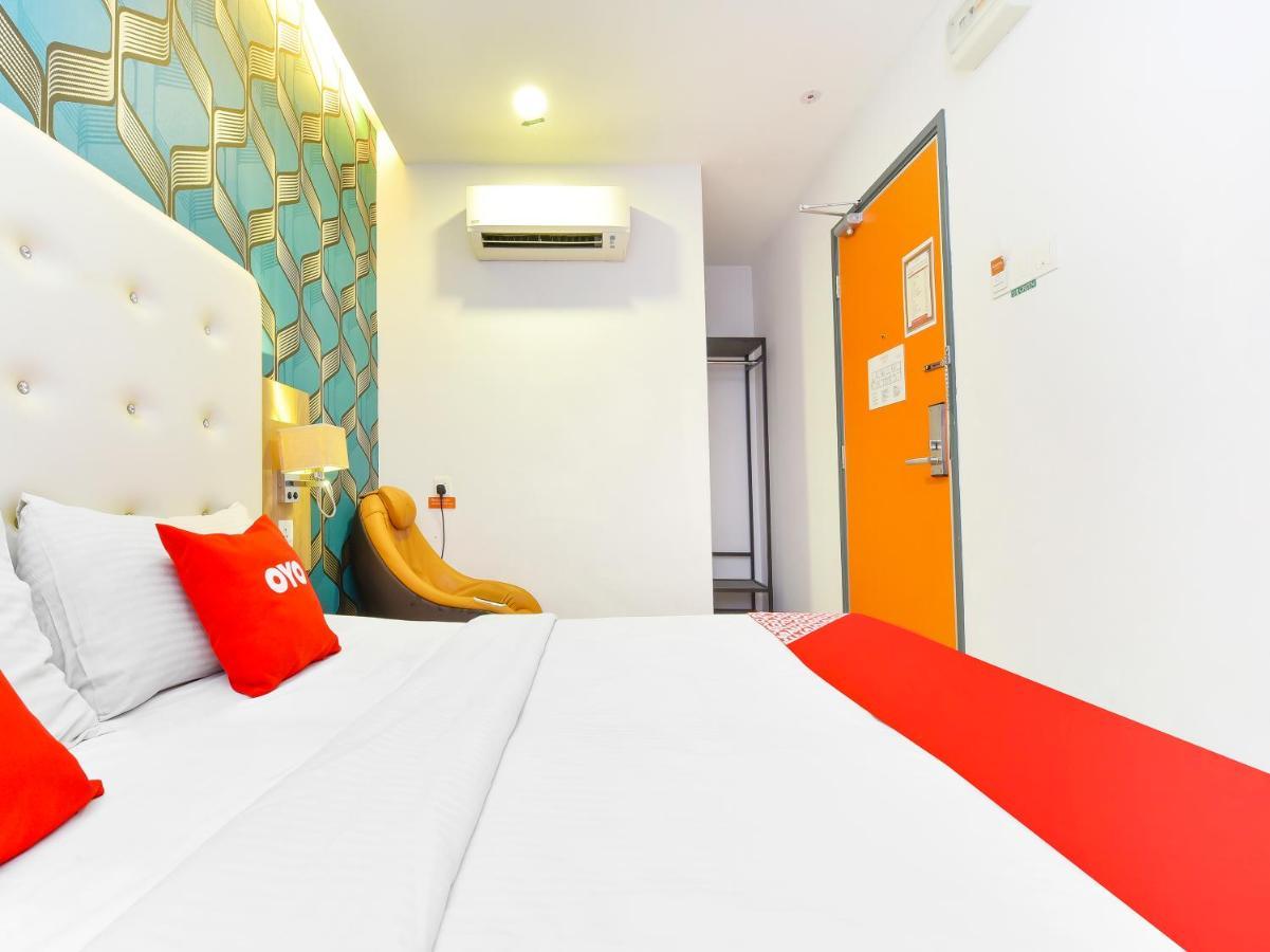 Oyo 90511 Sovotel Kota Damansara 38A Extérieur photo