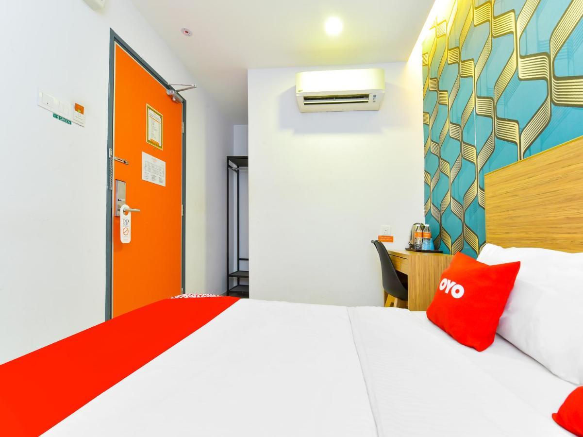 Oyo 90511 Sovotel Kota Damansara 38A Extérieur photo