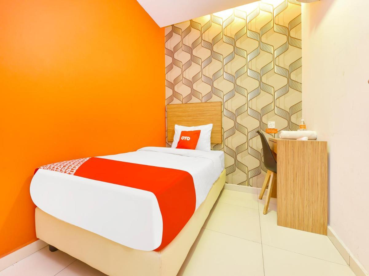 Oyo 90511 Sovotel Kota Damansara 38A Extérieur photo